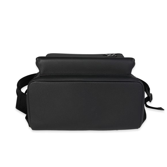 Louis Vuitton Black Aerogram Leather New Backpack - Picture 4 of 5